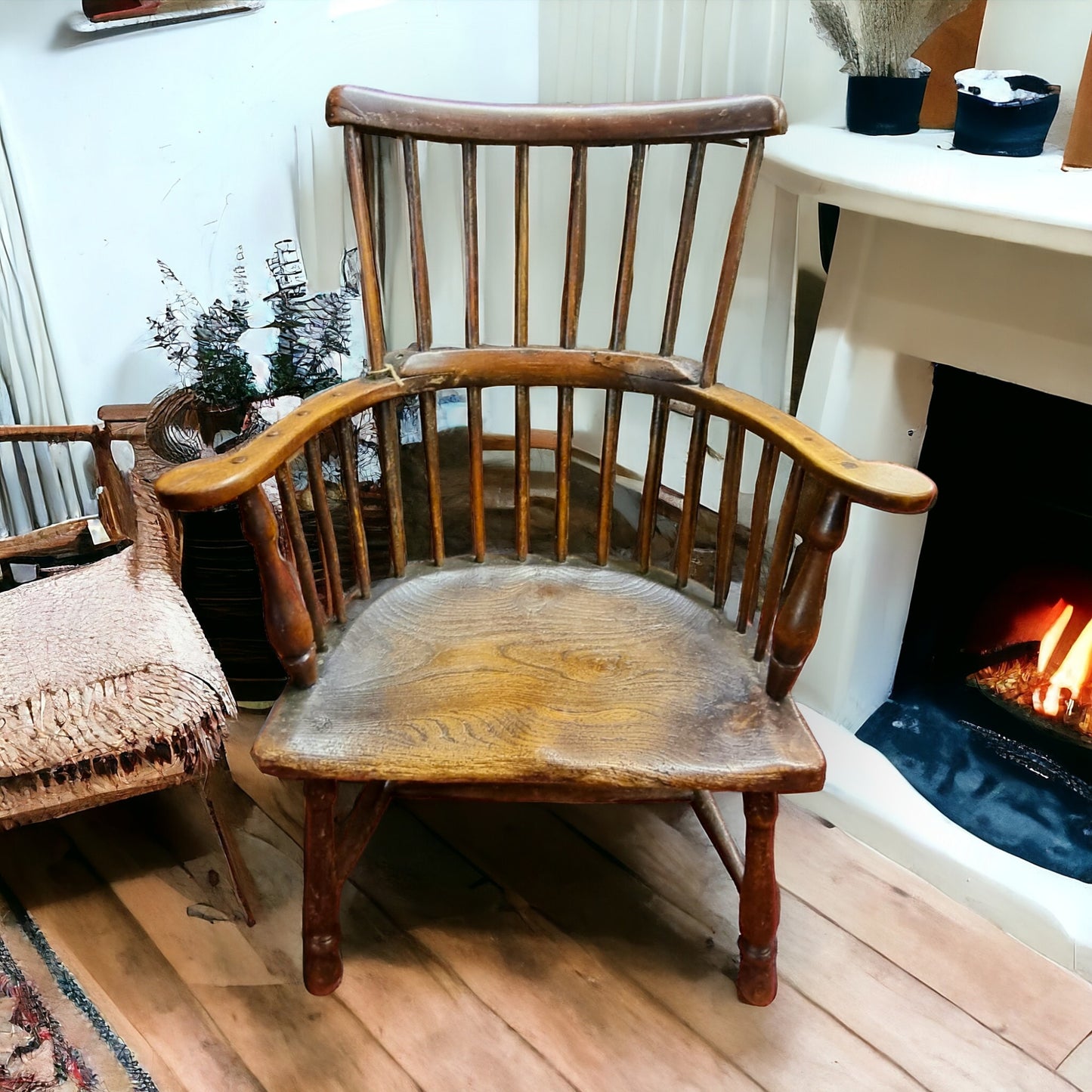 Early 19th Century English Antique Comb Back Windsor Armchair