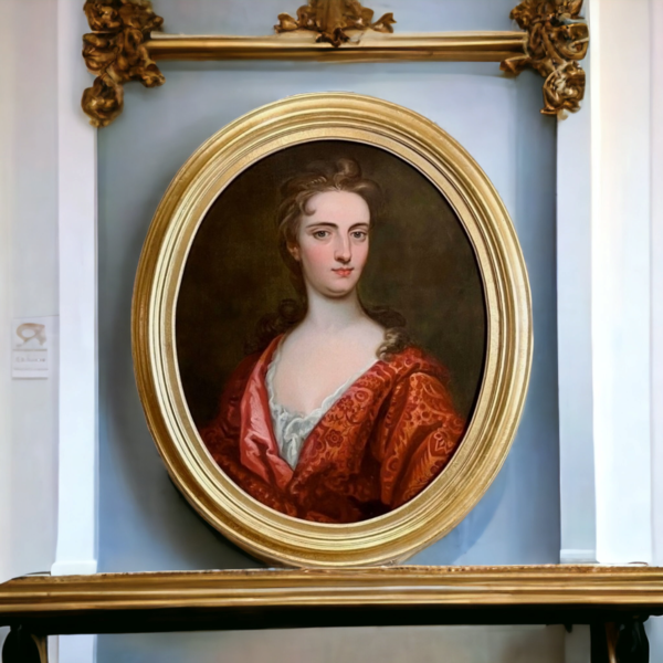 Follower of Sir Godfrey Kneller (1646-1723) - Late 17th Century / Early 18th Century English School Antique Oil on Canvas Portrait of a Lady