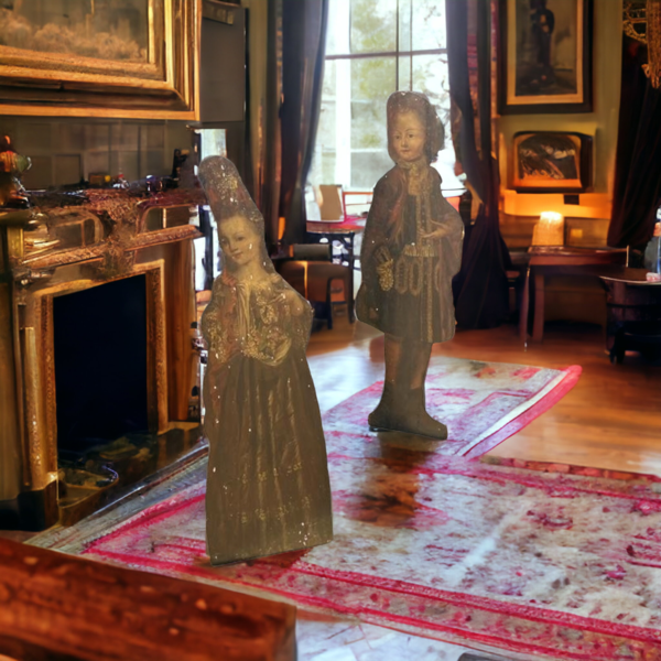 Pair of Early 18th Century English Antique Dummy Boards of an Aristocratic Boy and Girl