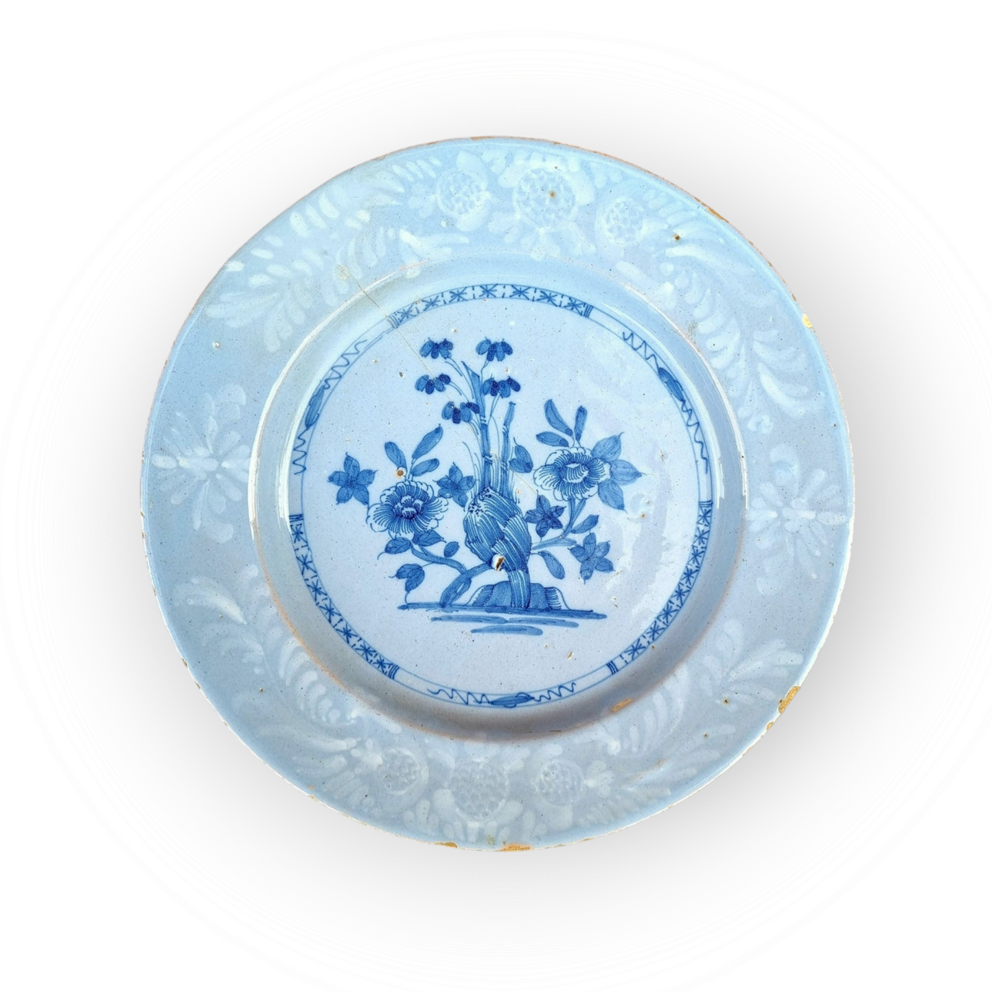 Mid 18th Century English Antique Delftware Plate with Bianco-Sopra-Bianco Border, Attributed to Bristol