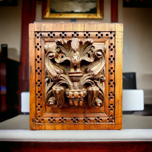 Large 16th Century English Antique Carved Oak Ceiling Boss or Corbel