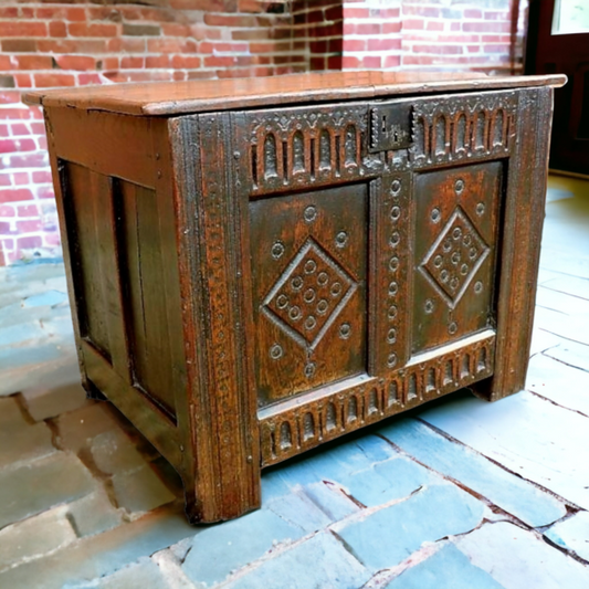 Late 16th Century Welsh Antique Oak Chest / Coffer, circa 1580