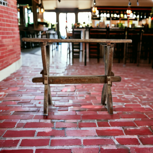 Rustic 19th Century English Antique Oak Tavern Table
