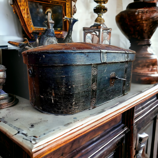 Large 18th Century Scandinavian Bentwood Box with Traces of Original Paint, Circa 1780