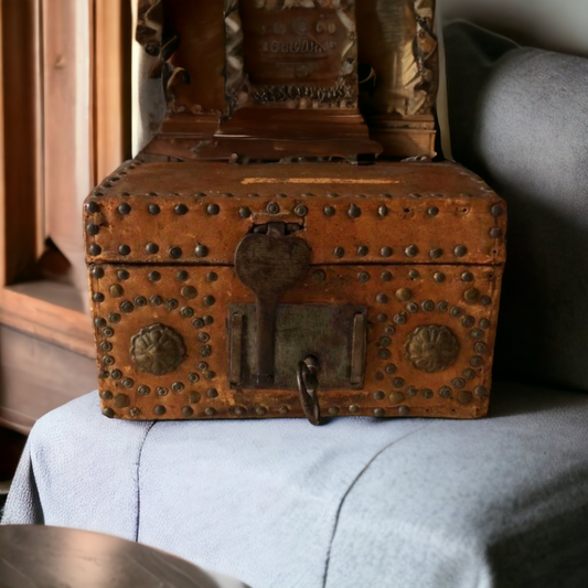 17th Century Antique Coffret / Table Top Box