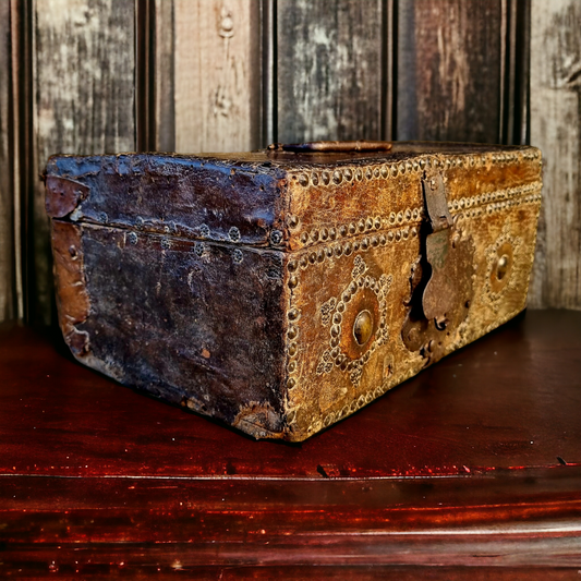 17th Century Antique Coffret / Table Top Box