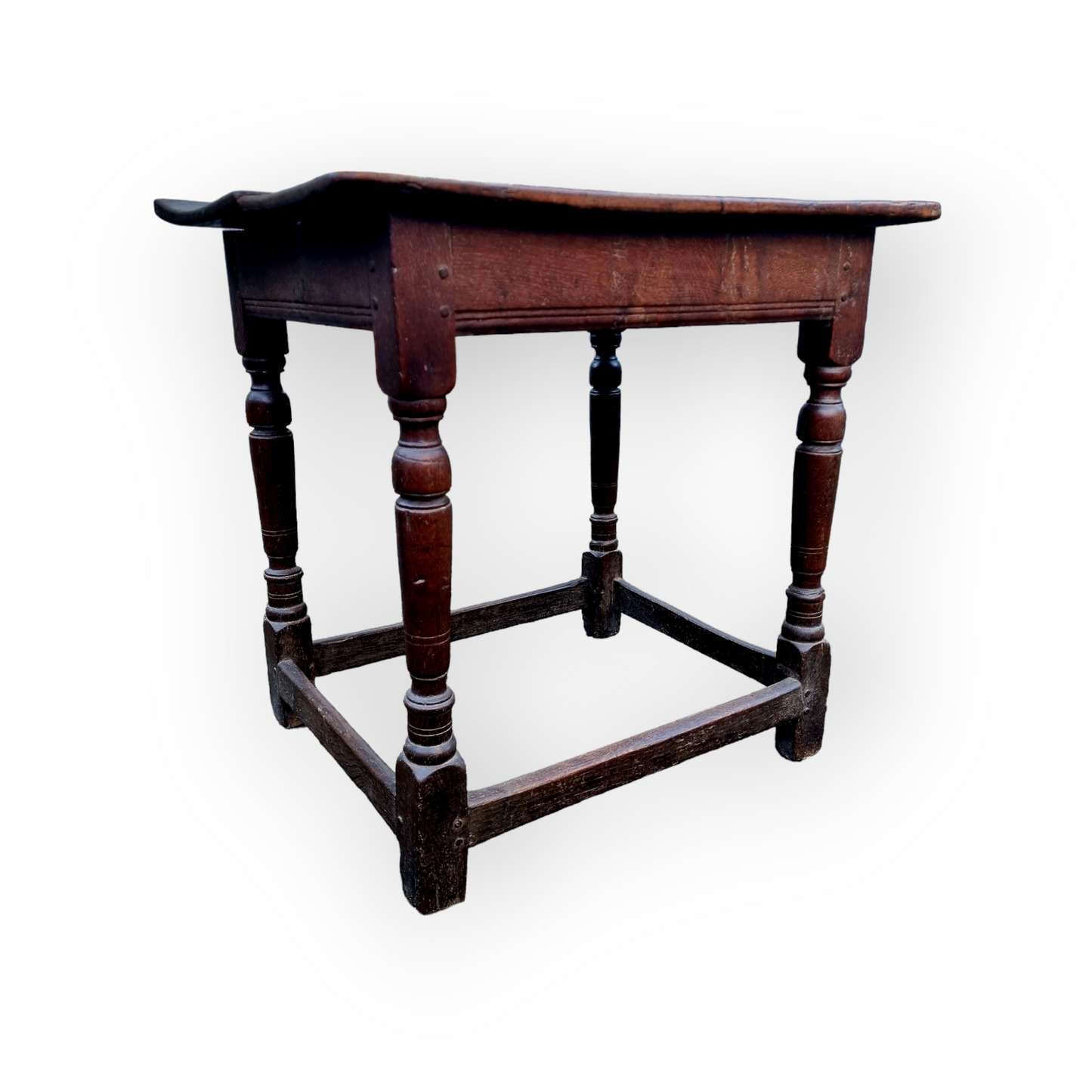 Late 16th Century English Antique Oak Tavern Table in Original Condition