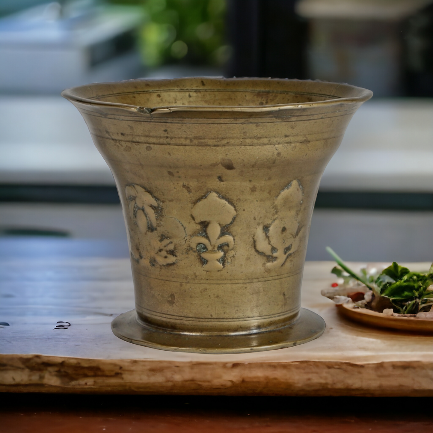 A Diminutive 17th Century Charles I Period, English Antique Bronze-Alloy Mortar, Attributed To The ‘X’ Foundry, Suffolk, England, circa 1680.