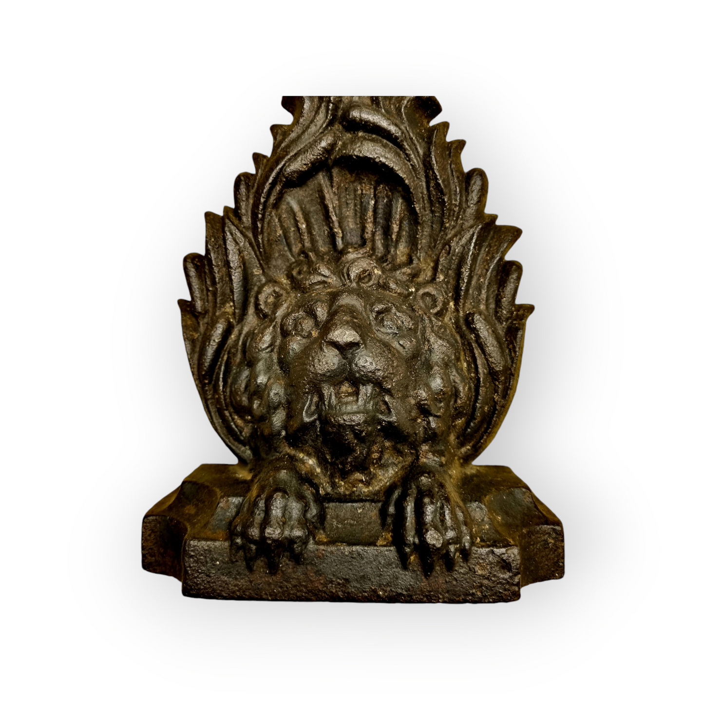 19th-Century English Country House Antique Cast Iron Door Stop / Door Porter In The Form Of A Lion's Head
