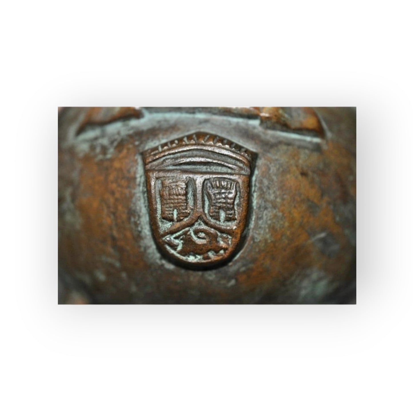 17th-Century Antique Bronze Grapen / Cooking Pot / Cauldron Dated "1671" & Bearing An Armorial Device / Coat Of Arms