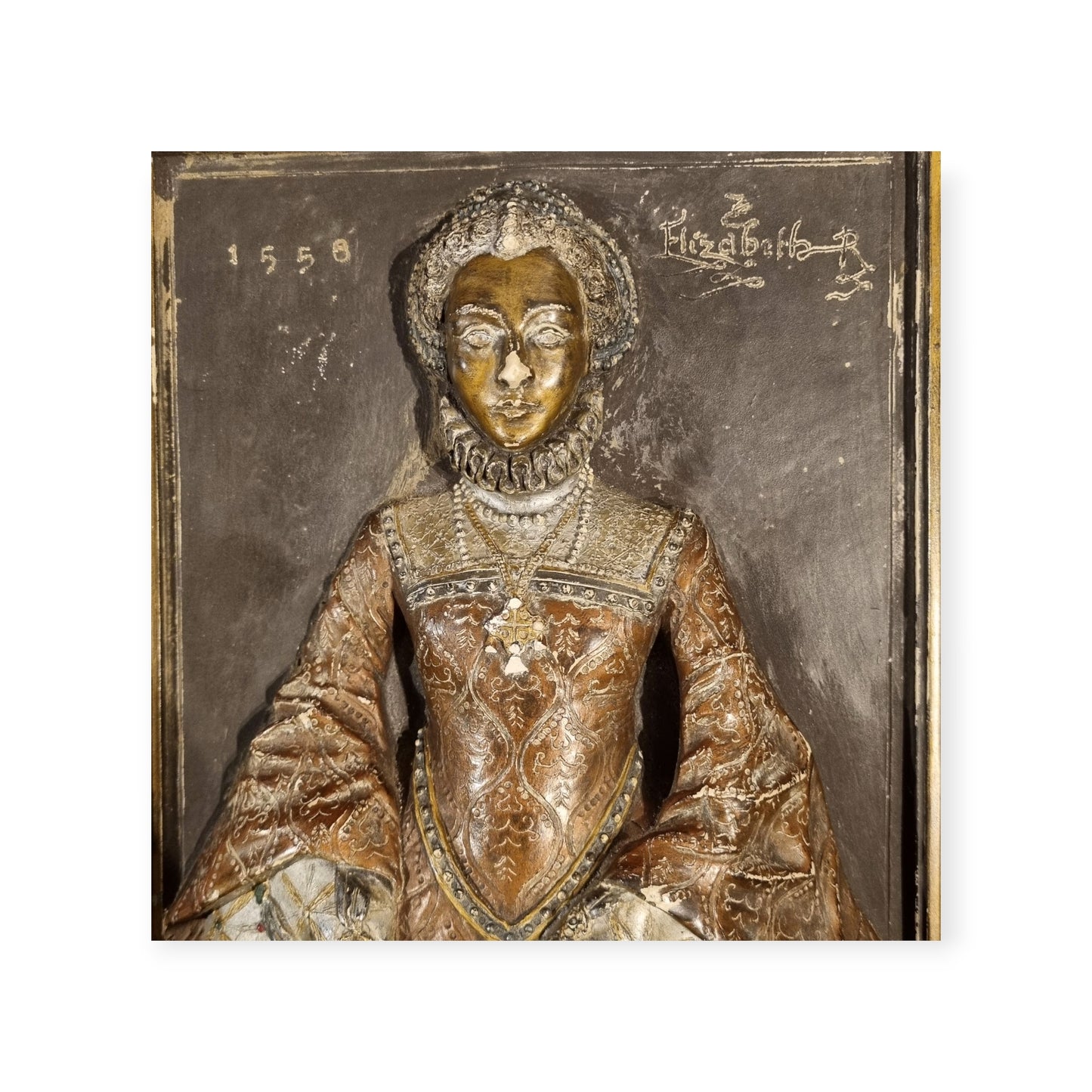 16th Century Style, Large English-Made Decorative Plaster Plaque Depicting Queen Elizabeth I, In Original Polychrome