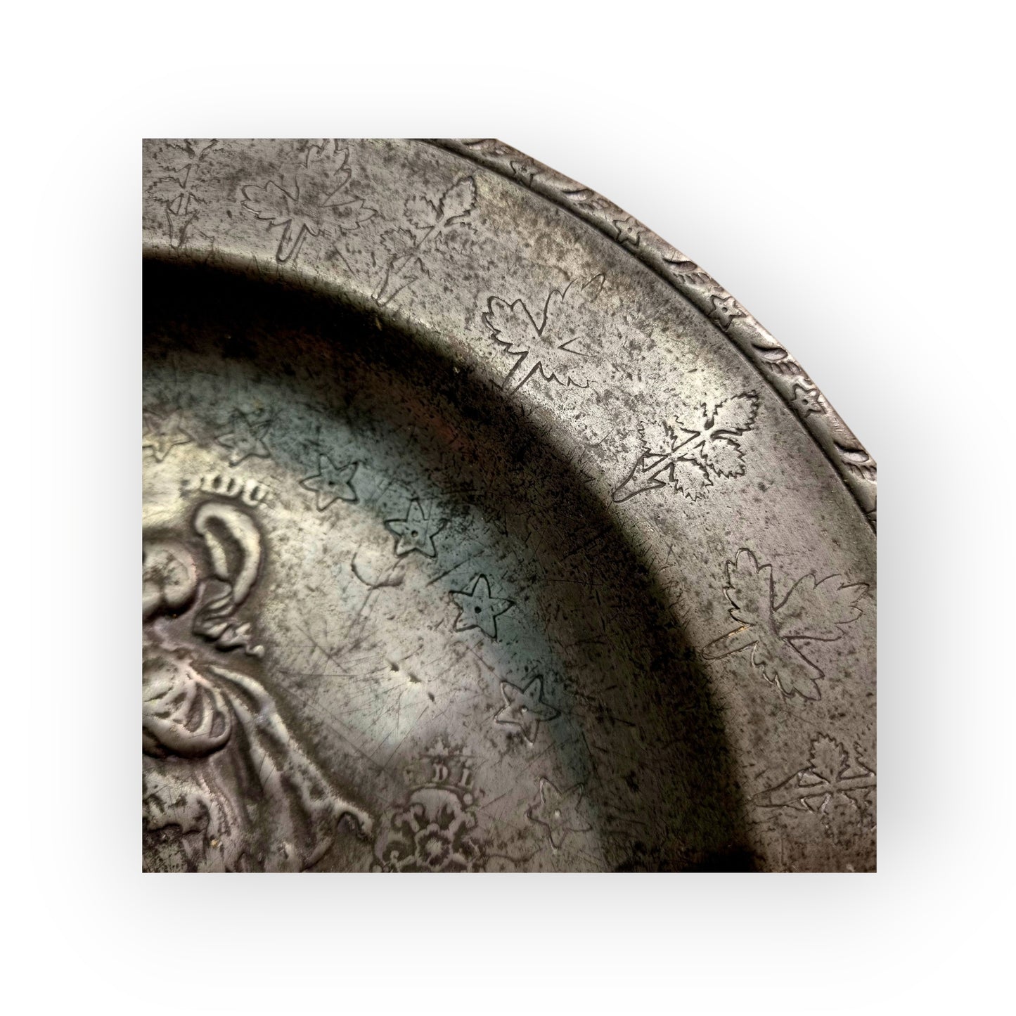 Late 18th-Century Dutch Antique Pewter Plate Decorated With Repoussé And Wriggle Work, Bearing The Mark For F De Leeuw, Brussels, (Active 1790-1811)