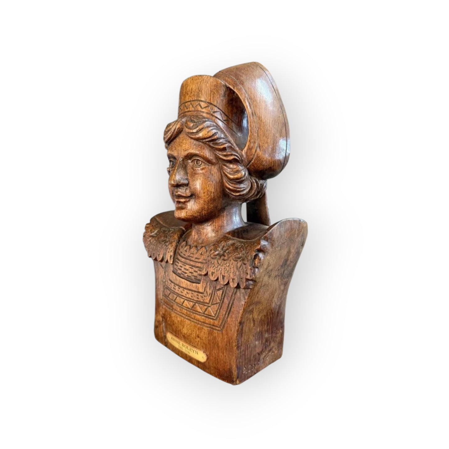 A Renaissance Style Antique Carved Oak Bust / Sculpture Of Anne Boleyn (B.1501-D.1536)