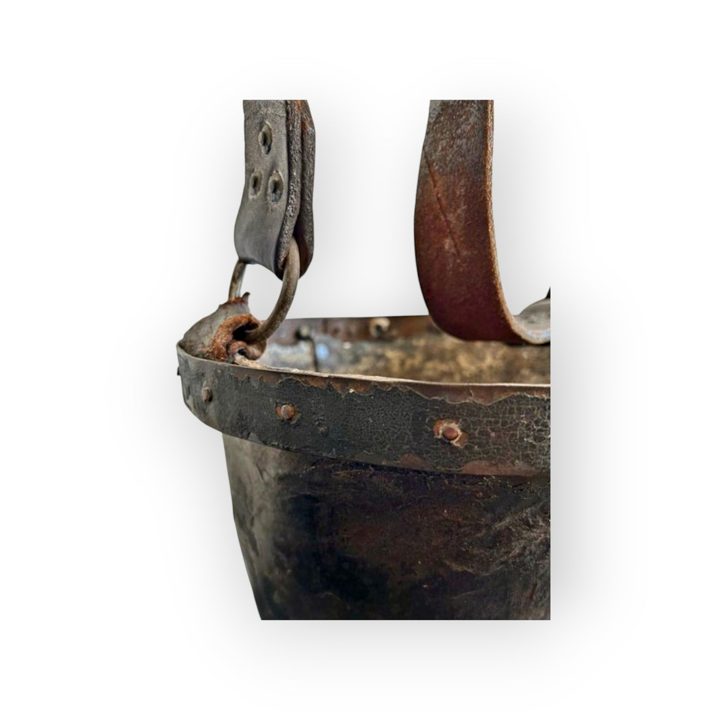 An Early 19th Century George III Period English Antique Leather Fire Bucket Bearing An Unidentified Coat of Arms / Armorial Device & The Inscription "West Wing"