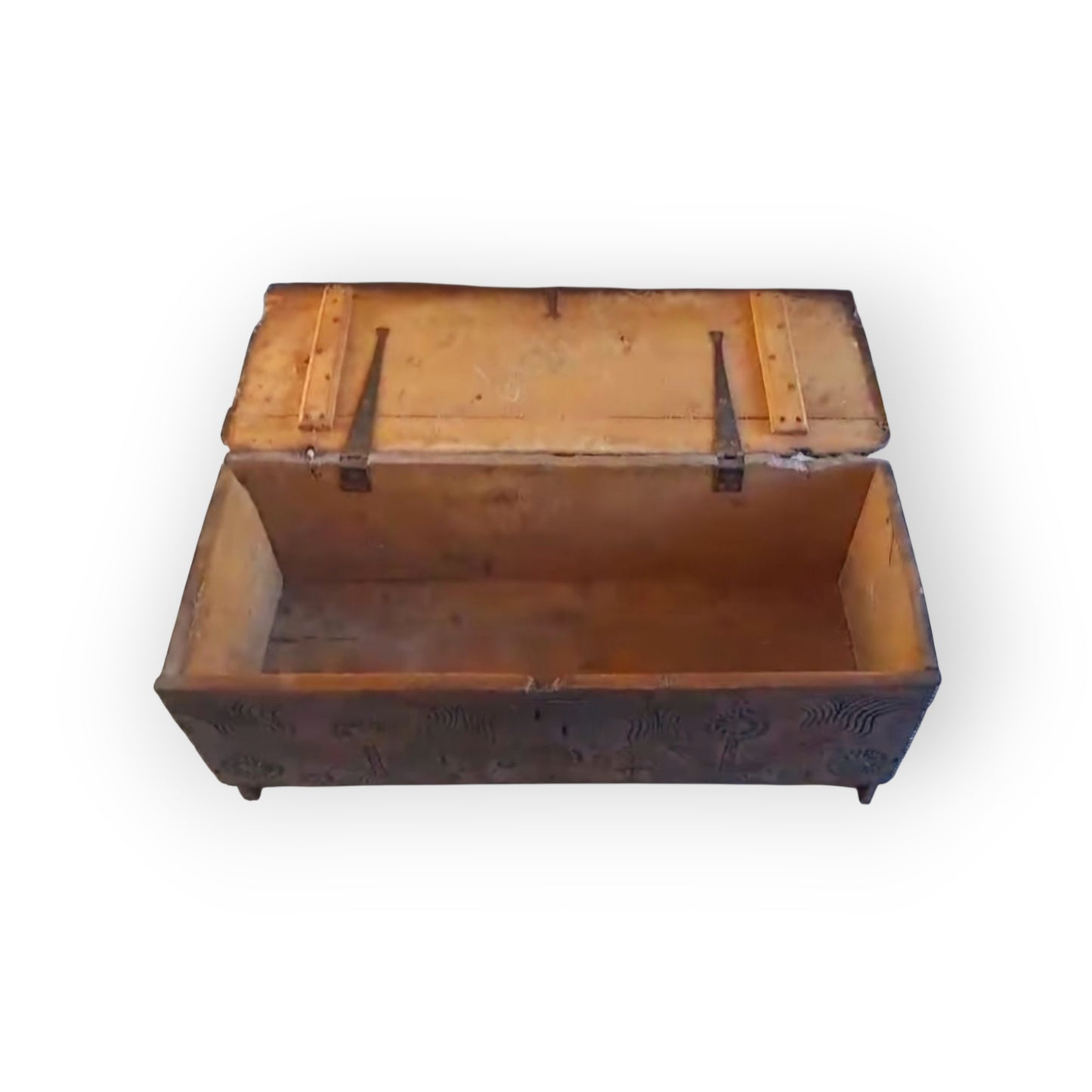Late 17th-Century English Antique Oak Six-Plank Boarded Chest Dated "1695"