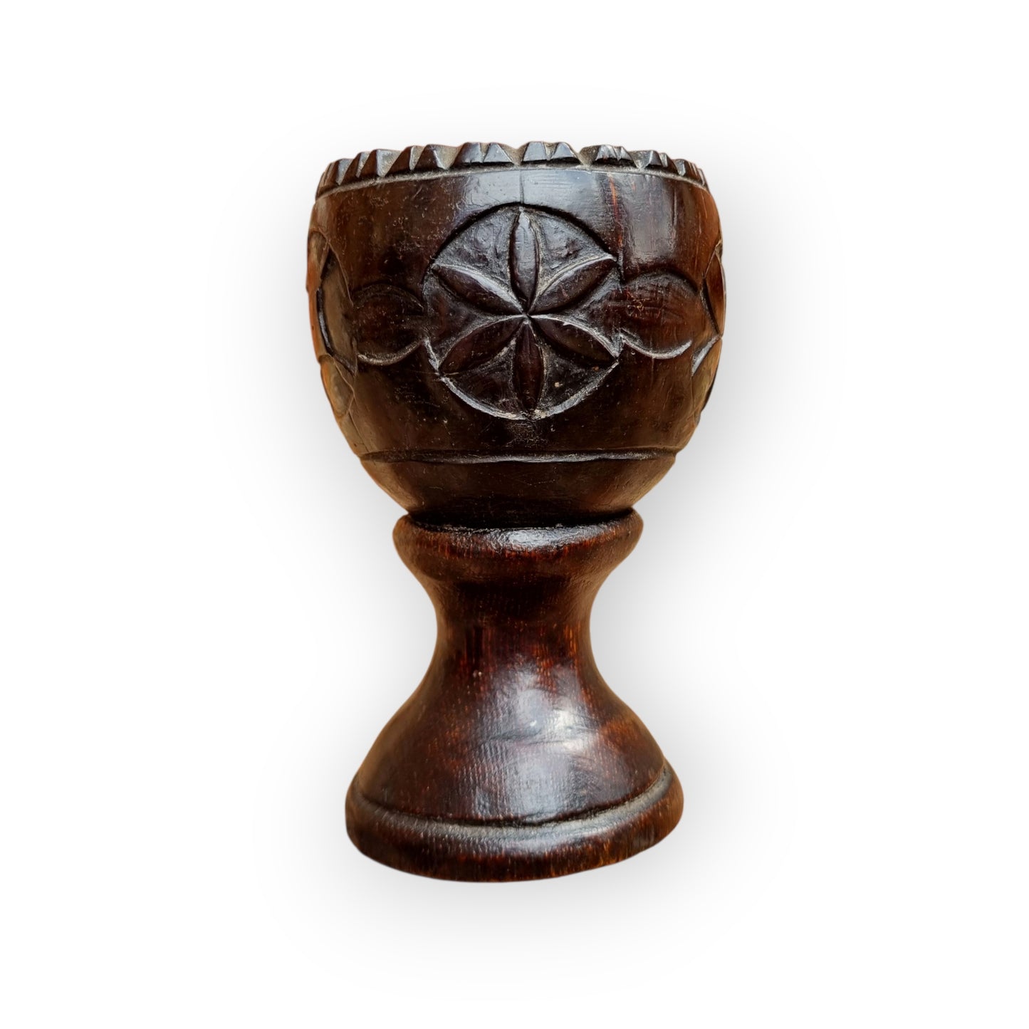 Late 18th-Century English Antique Coconut Cup