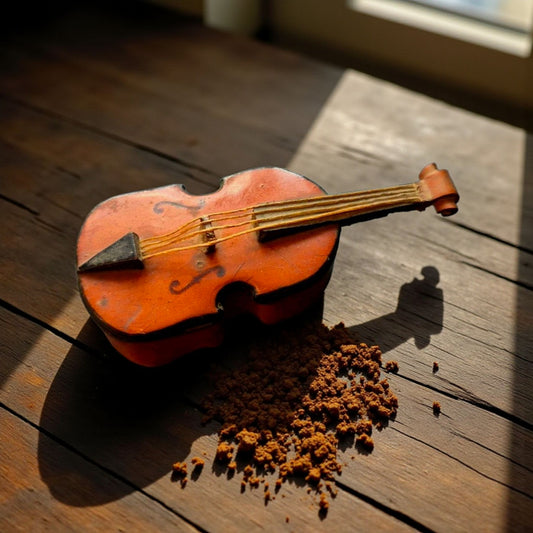 A Rare Late 18th-Century English Antique Tobacco Snuff Box In The Form Of A Miniature Violin