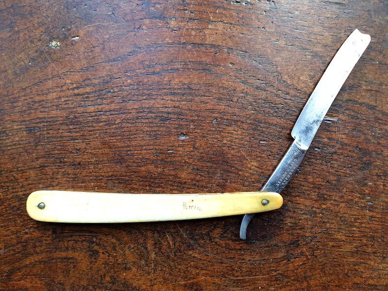 19th Antique Straight Razor or Cut Throat Razor With Scrimshaw Decorated Bone Handle