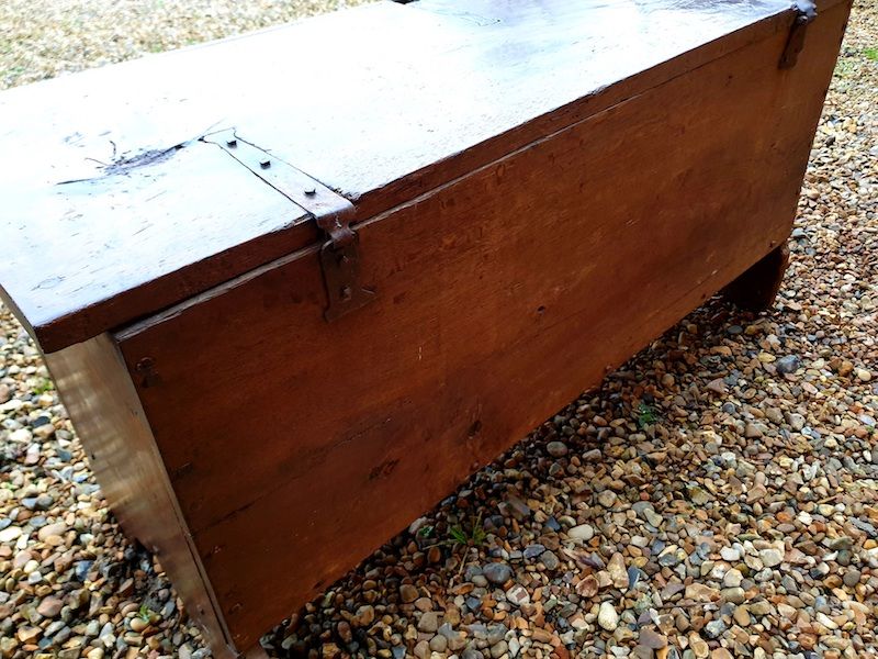 Late 16th Century Elizabethan Period English Antique Oak Boarded Chest or Coffer