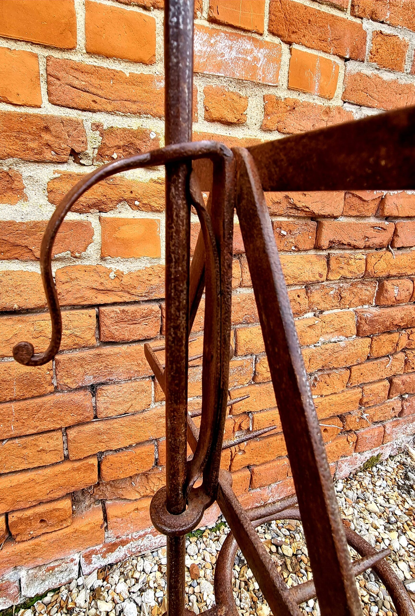 18thC English Antique Steel Lark Spit