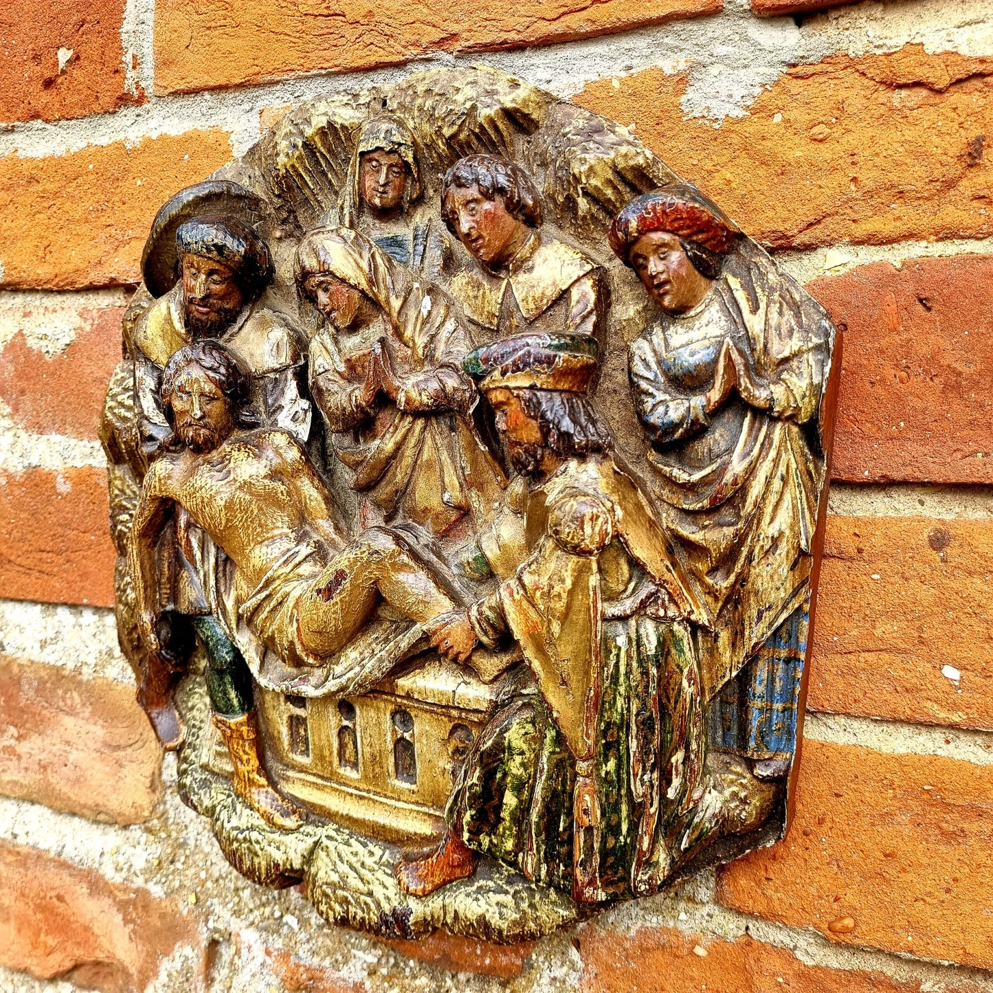 Early 16th Century Antique Carved Oak Tondo / Carved Oak Panel Depicting The Entombment of Christ, Circa 1500-1530
