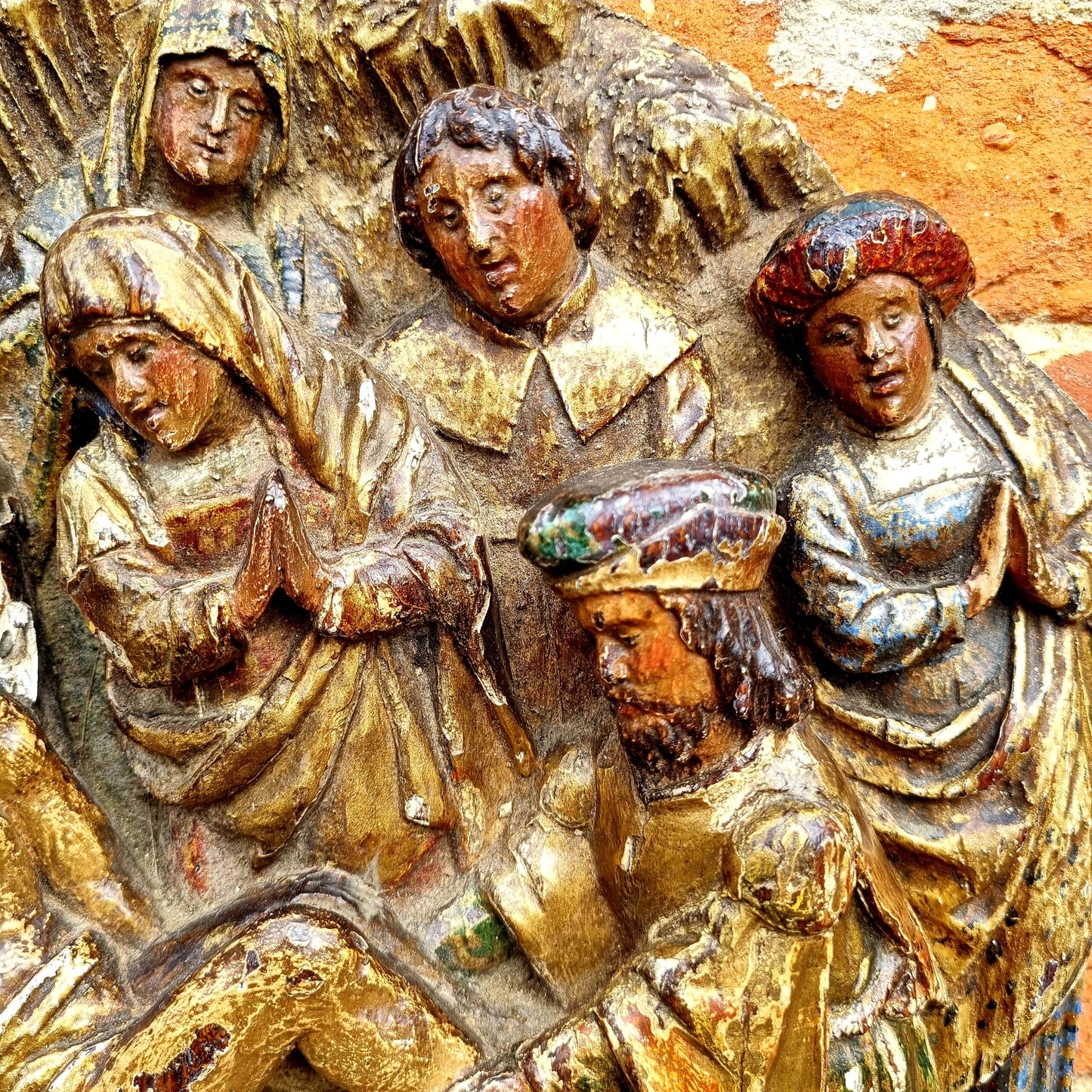 Early 16th Century Antique Carved Oak Tondo / Carved Oak Panel Depicting The Entombment of Christ, Circa 1500-1530