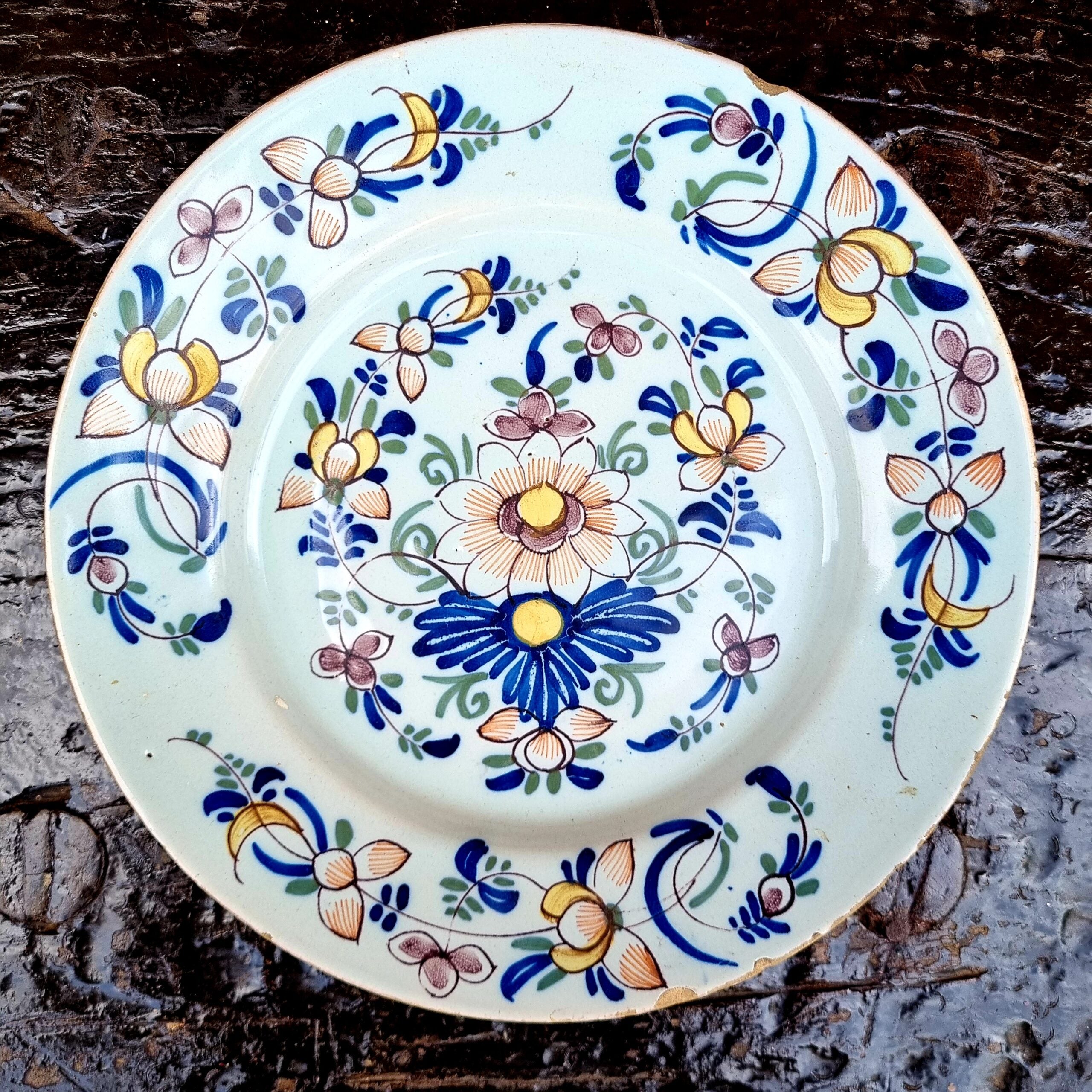 Mid 18th Century English Antique Delftware Polychrome Plate With Flowe mid-18th-century-english-antique-delftware-polychrome-plate-with-flowe