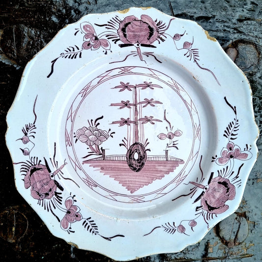 Mid 18th Century English Antique Delftware Plate in the chinoiserie manner with Scalloped Edge