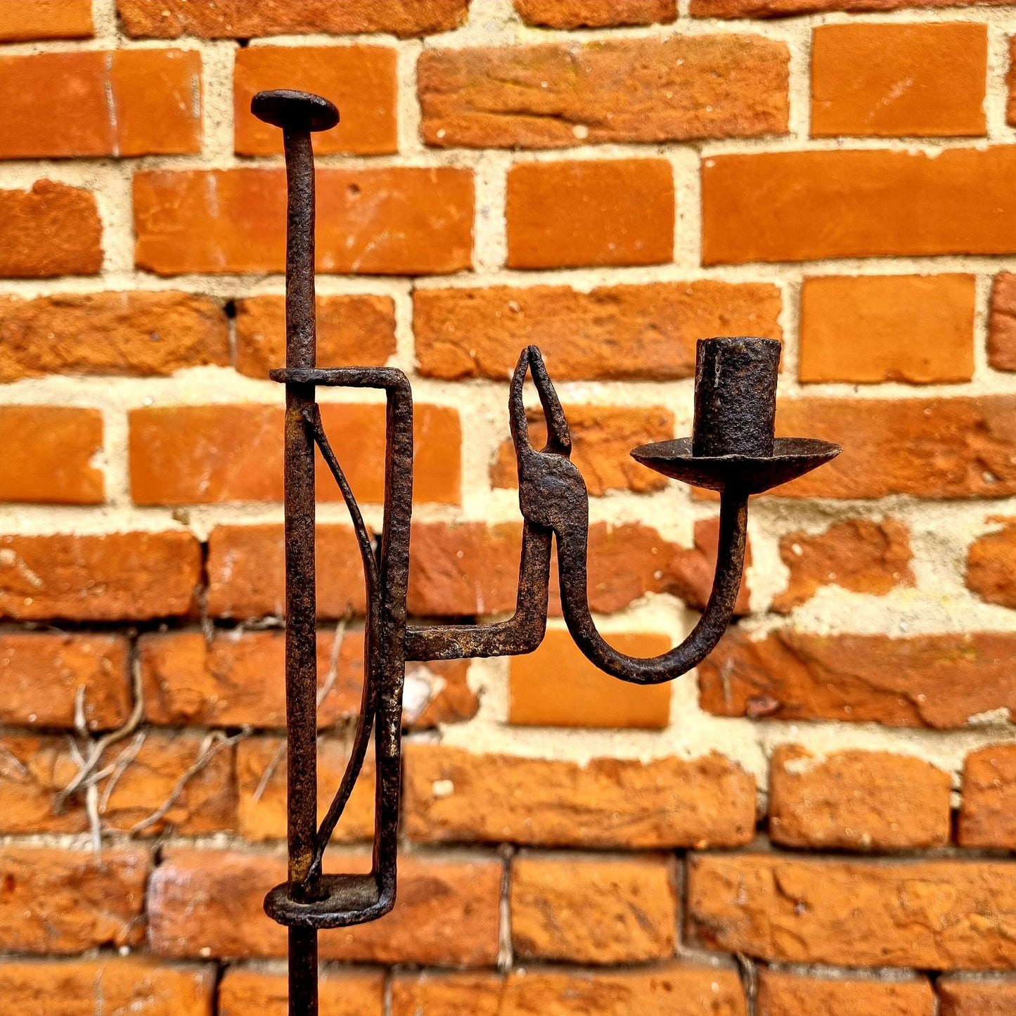 George III Period English Antique Wrought Iron Floor Standing Adjustable Candle Holder and Rushlight, Attributed to Sussex, Circa 1800