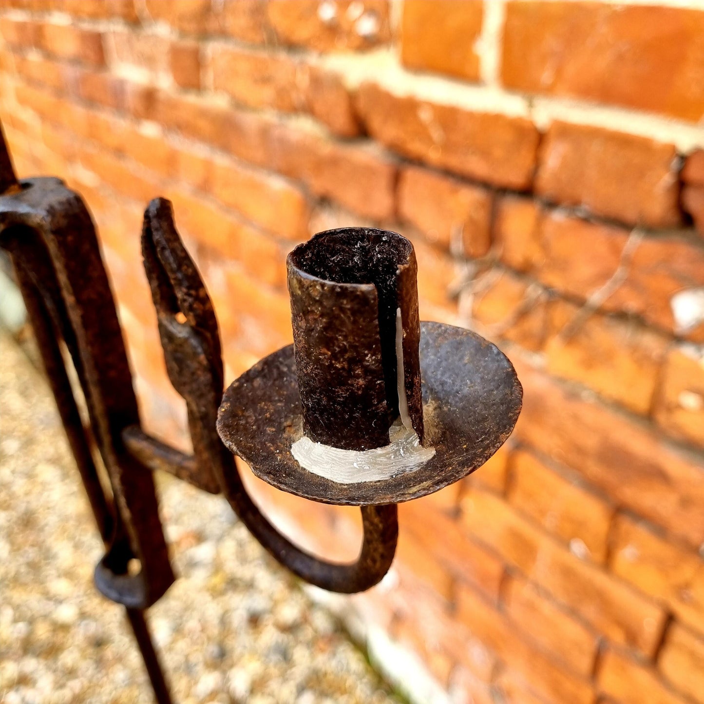 George III Period English Antique Wrought Iron Floor Standing Adjustable Candle Holder and Rushlight, Attributed to Sussex, Circa 1800