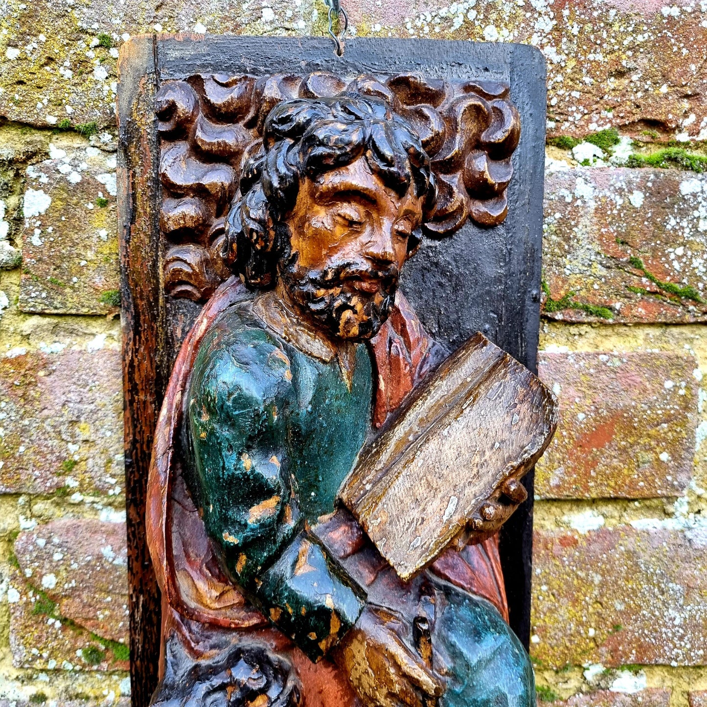 Superb Set of 4 x Large Early 17th Century French Antique Carved Oak Portrait Panels Depicting the Four Evangelists; St. Matthew, St. Mark, St. Luke and St. John