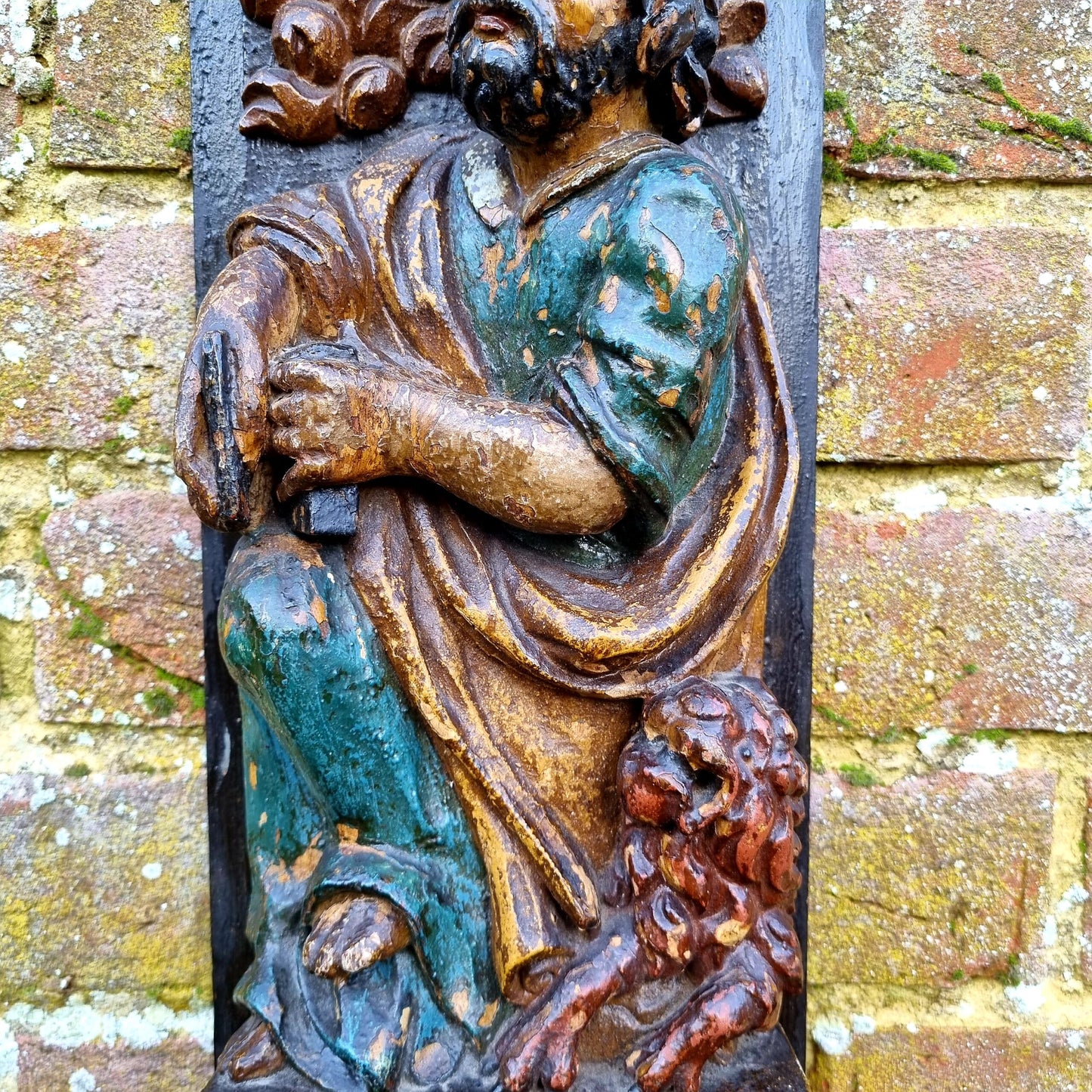 Superb Set of 4 x Large Early 17th Century French Antique Carved Oak Portrait Panels Depicting the Four Evangelists; St. Matthew, St. Mark, St. Luke and St. John