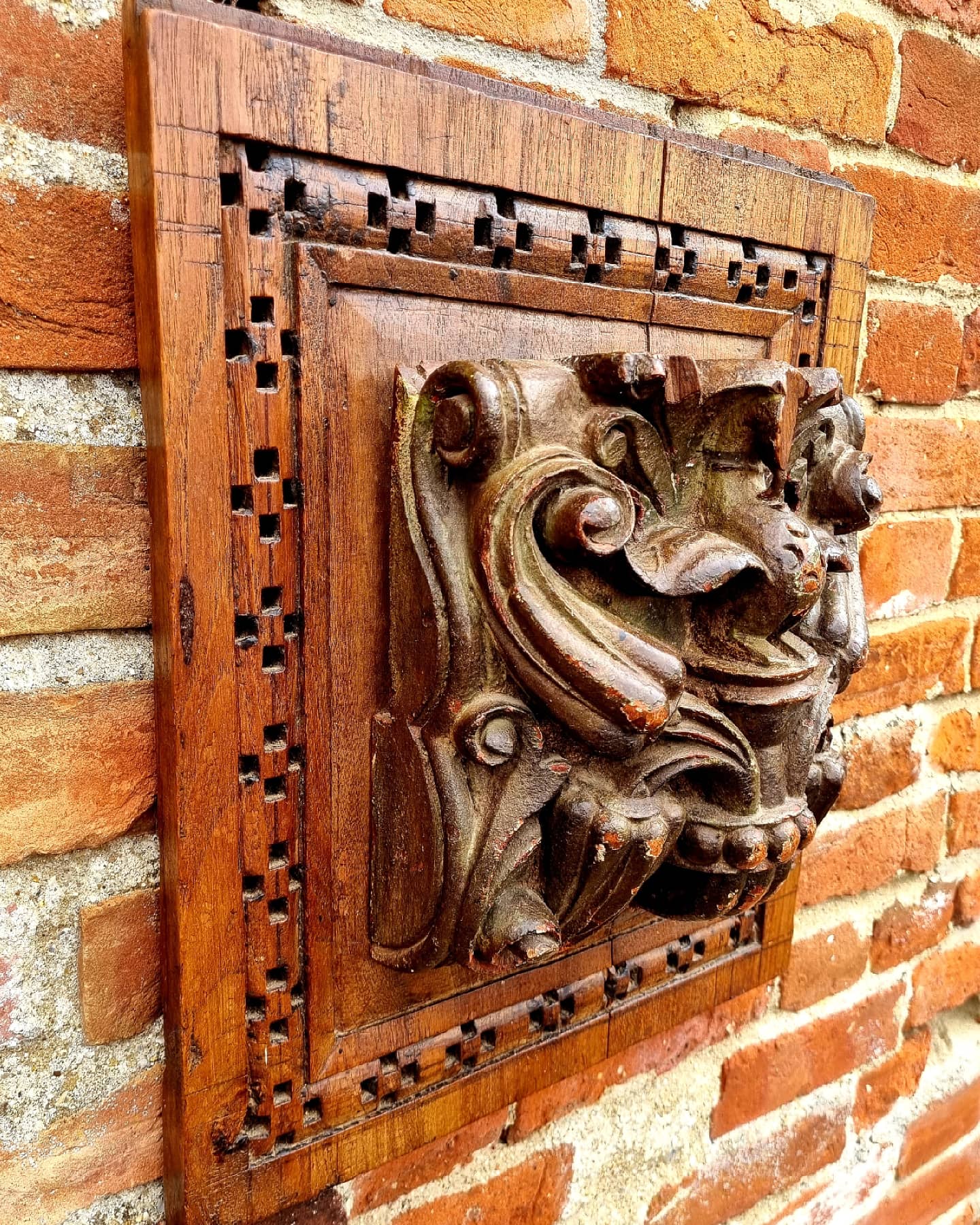 Large 16th Century English Antique Carved Oak Ceiling Boss or Corbel