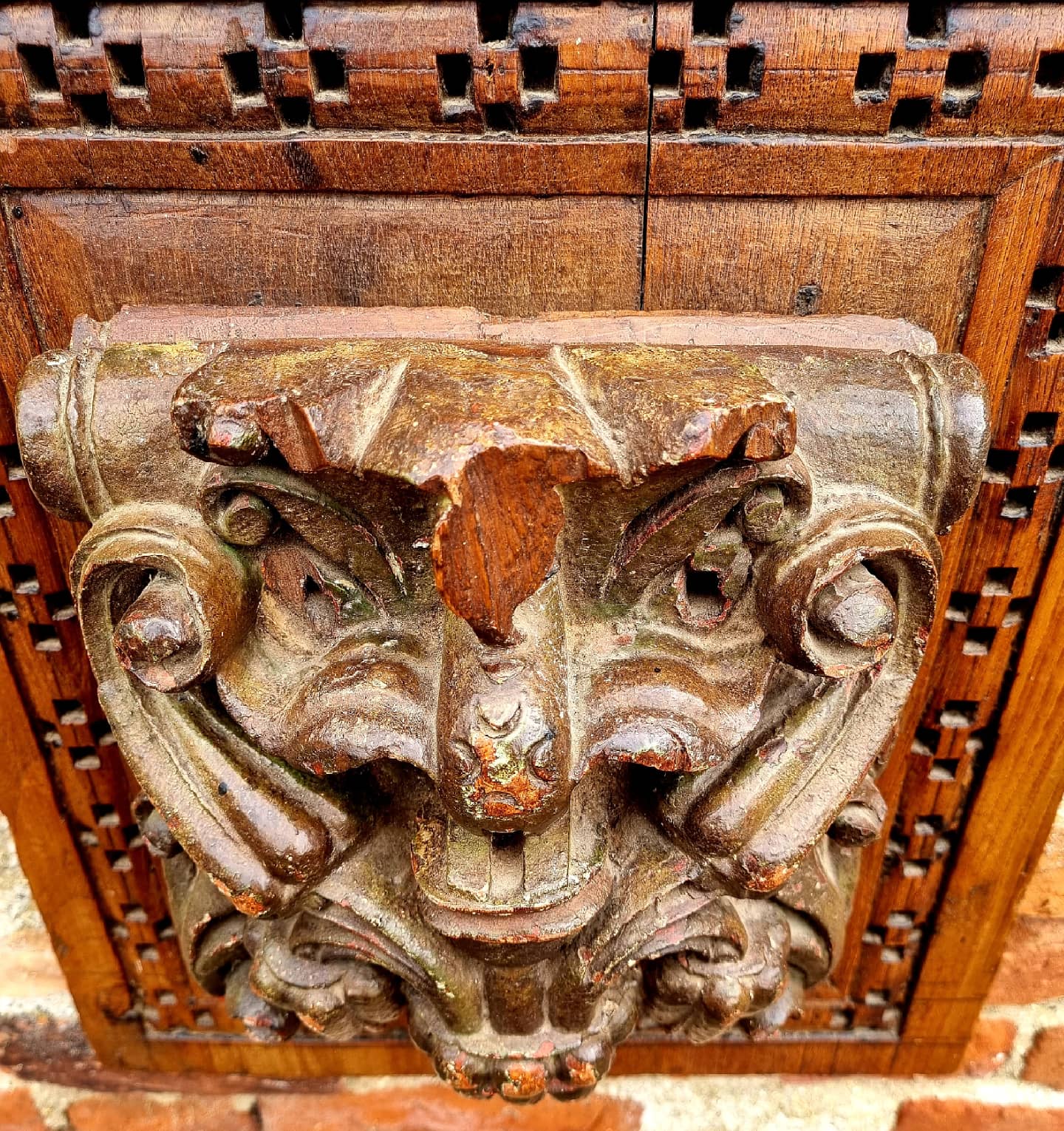 Large 16th Century English Antique Carved Oak Ceiling Boss or Corbel