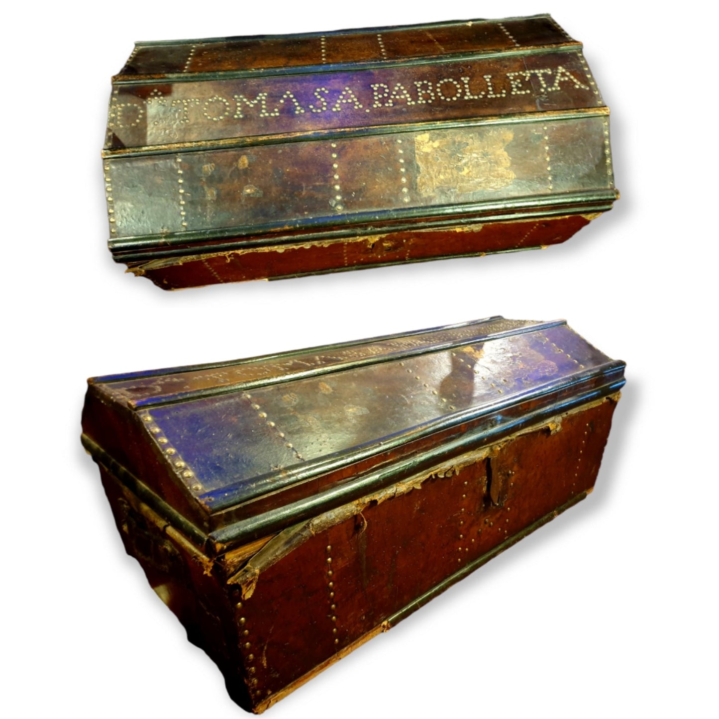 17th Century Spanish Antique Leather-Bound Travelling Trunk or Chest