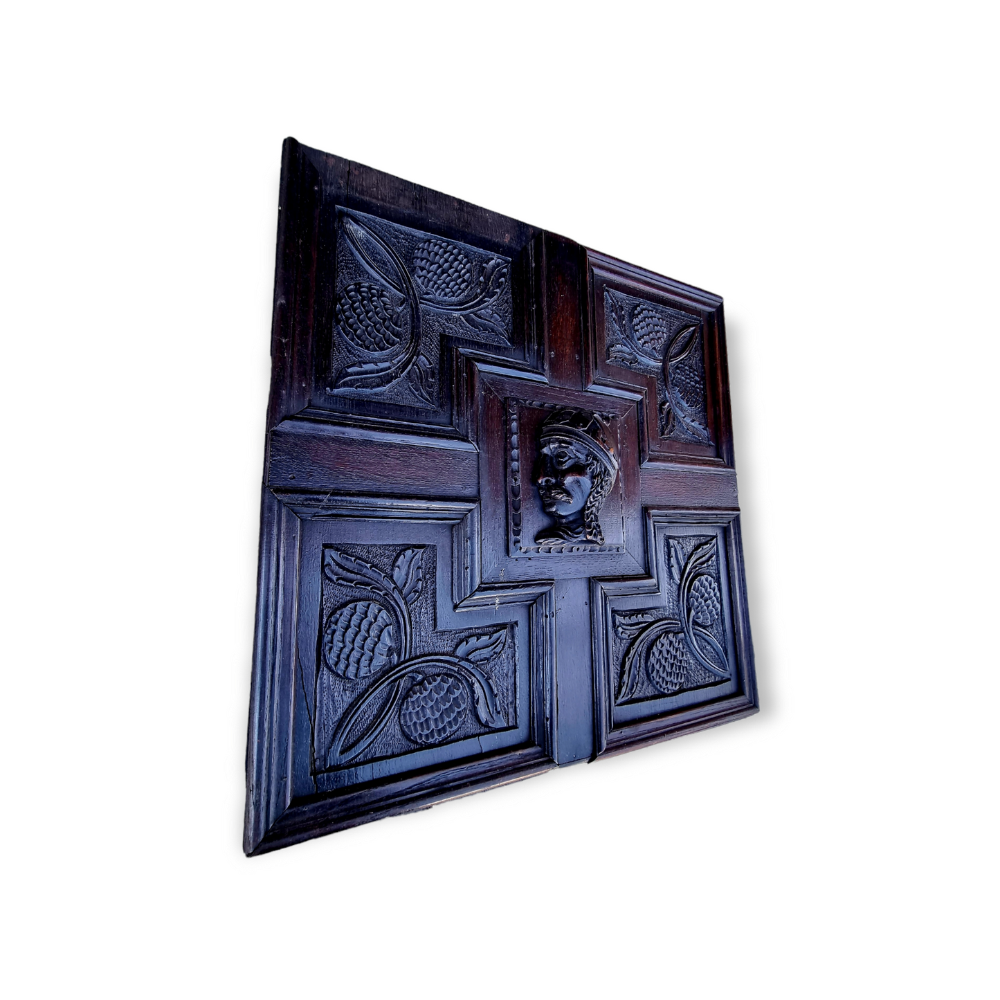 Merton College, Oxford, Interest - Attributed to Joiners' William Bennett & Robert Key, Circa 1589 - A Late 16th Century English Antique Carved Oak Geometric Panel With Romayne Head