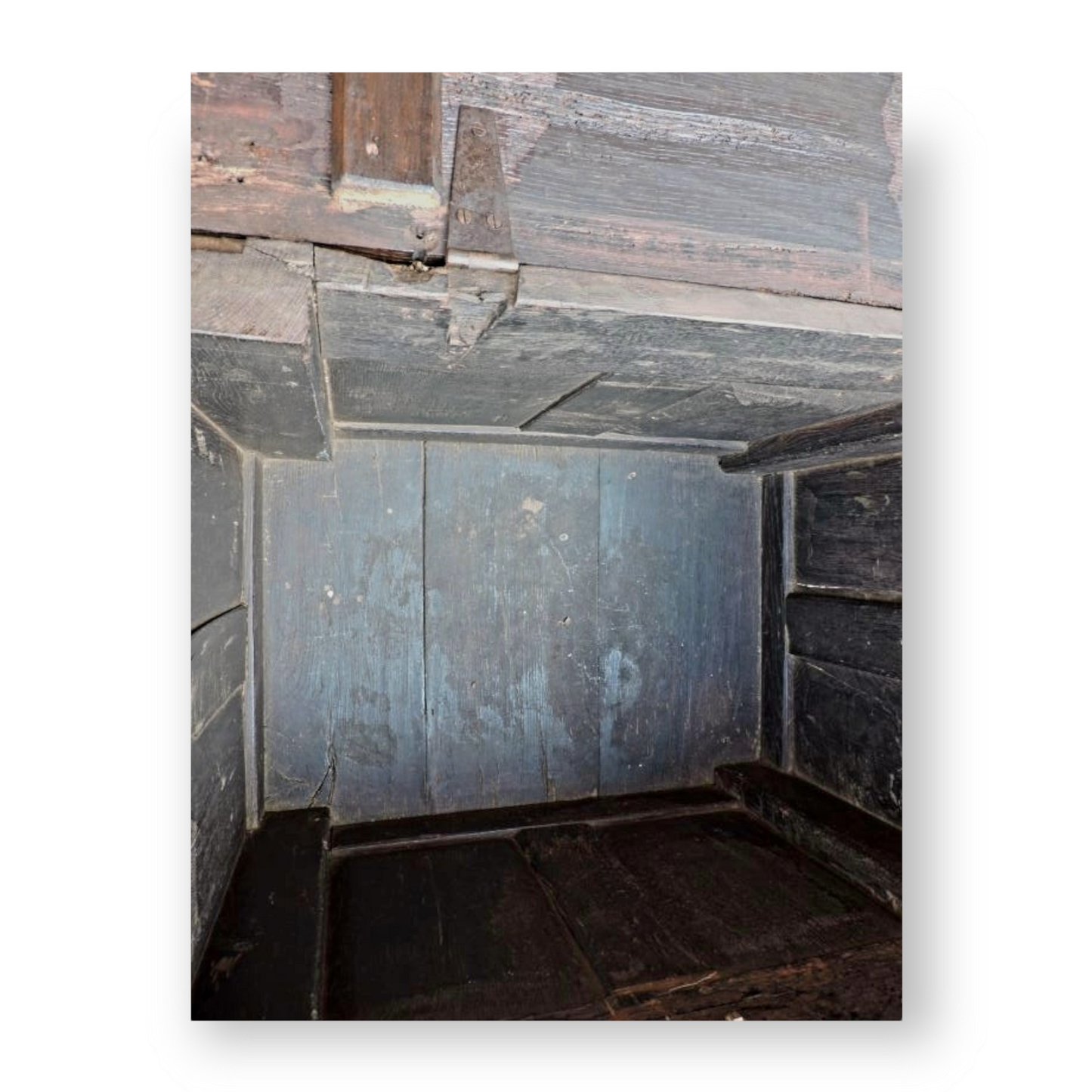 Late 16th Century Welsh Antique Oak Chest / Coffer, circa 1580