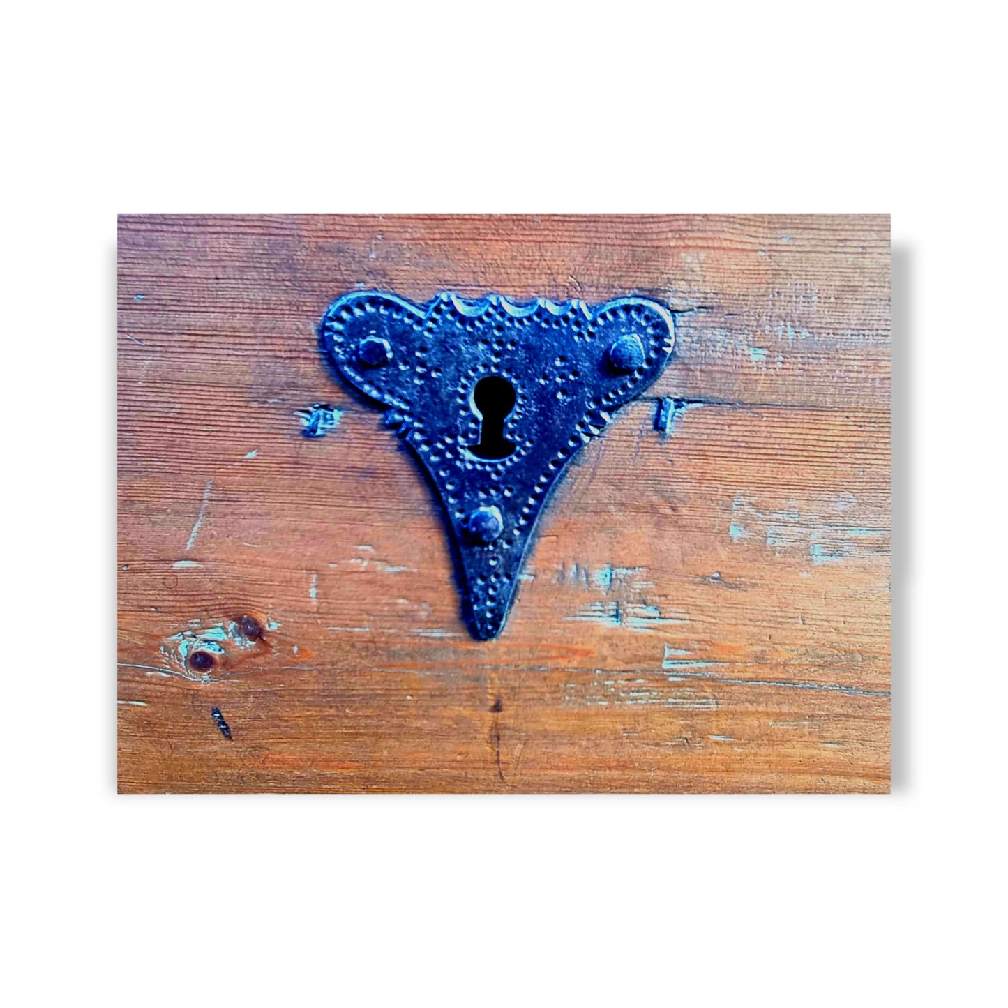 Early 18th Century Continental Antique Pine Tabletop Box of Small Size