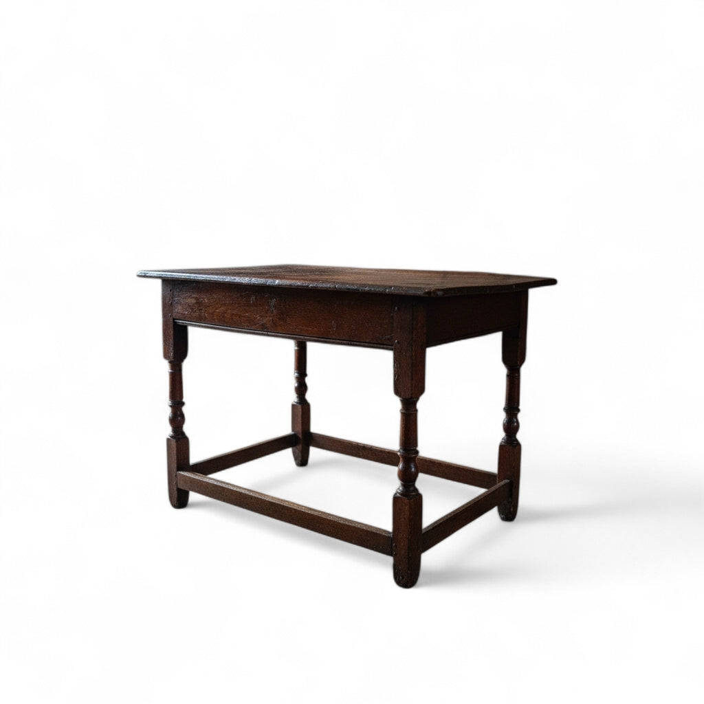 Late 17th-Century English Antique Oak Plank Top Side Table