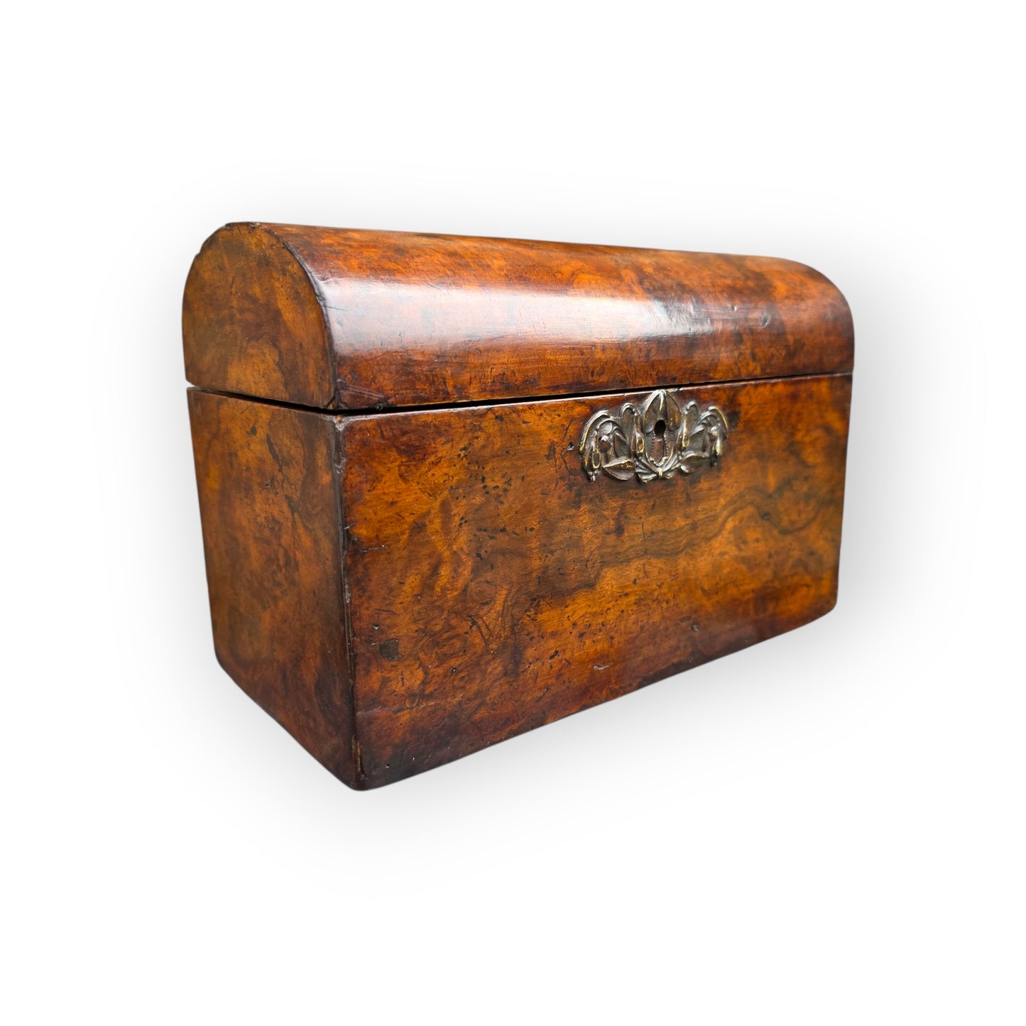 A Fine 18th Century George II Period English Antique Walnut Dome-Top Tea Caddy, circa 1740–1760