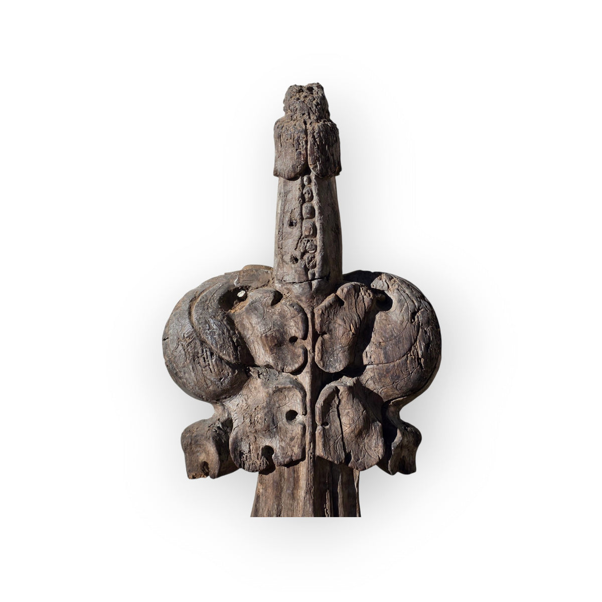 Pair of 15th-century English Antique Oak Pew Ends / Bench Ends With Poppy Finials, Attributed to Norfolk, circa 1450-1480