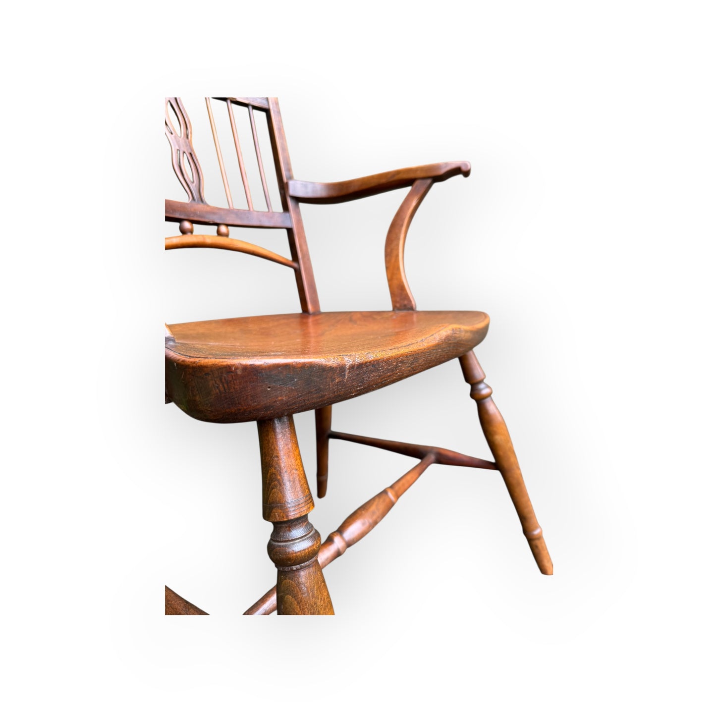 A George III Period English Antique Mendlesham Armchair, Suffolk, Circa 1790–1810