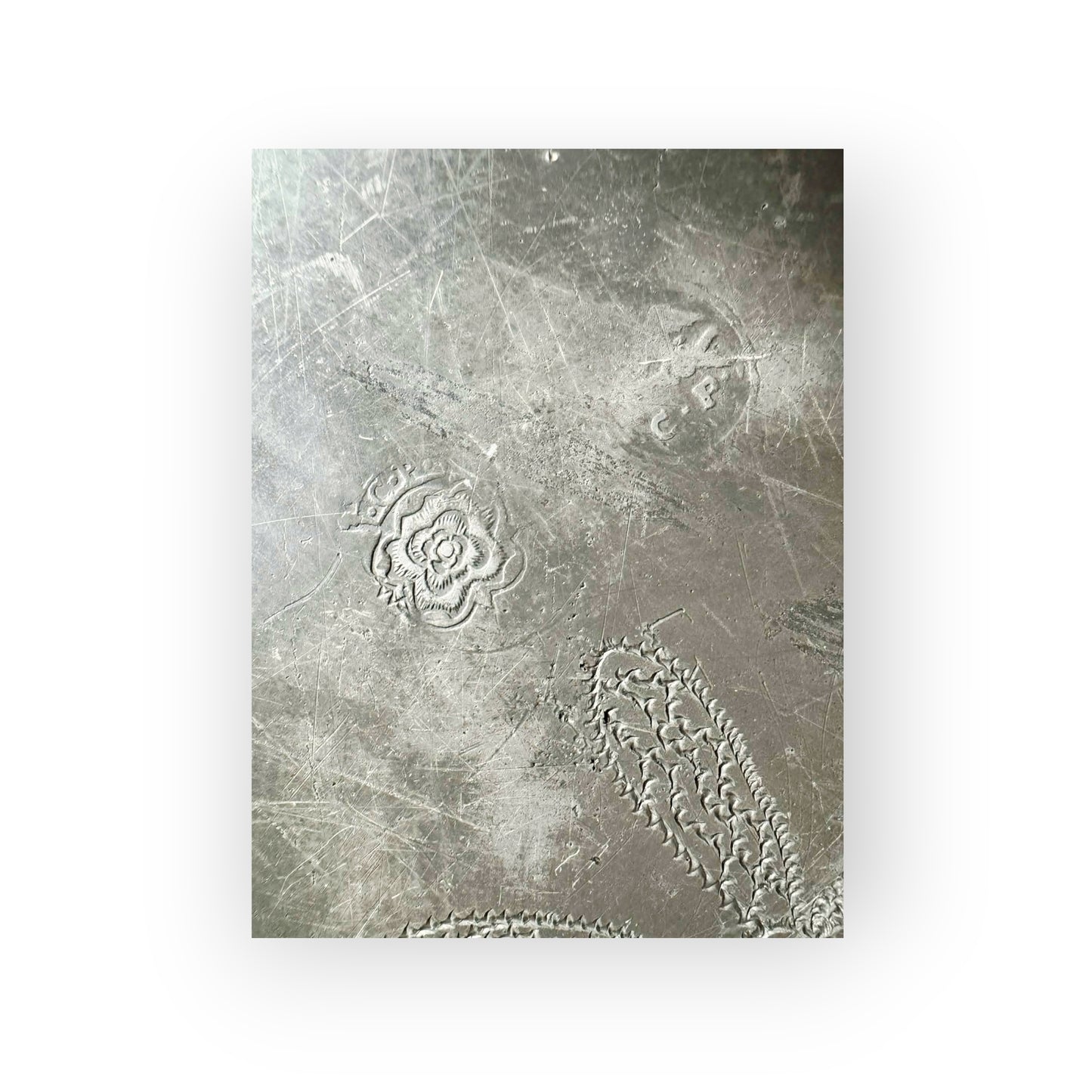 Late 18th‑Century English Antique Pewter Wriggle-Work Decorated Charger by Christopher Perry of London, Dated 1791