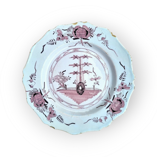 Mid 18th Century English Antique Delftware Plate in the chinoiserie manner with Scalloped Edge