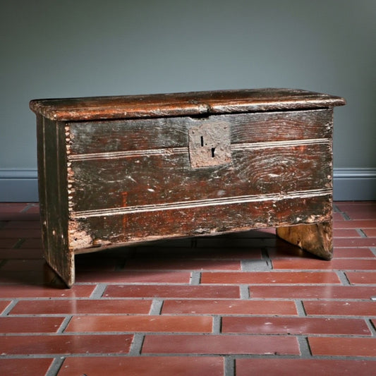 An Early 17th-century Elizabeth I /James I Welsh Antique Oak Boarded Chest or Coffer, circa 1600-1620