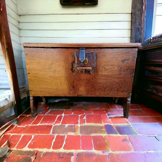 Diminutive Early 17th-century English Antique Oak Boarded Coffer or Chest