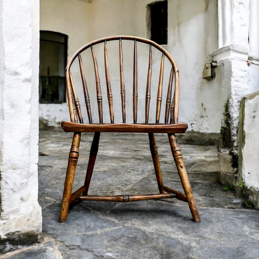 Primitive Antique Elm & Ash Hoop-Back / Bow Back Windsor Chair, Circa 1800