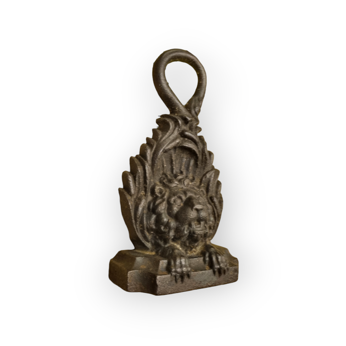 19th-Century English Country House Antique Cast Iron Door Stop / Door Porter In The Form Of A Lion's Head