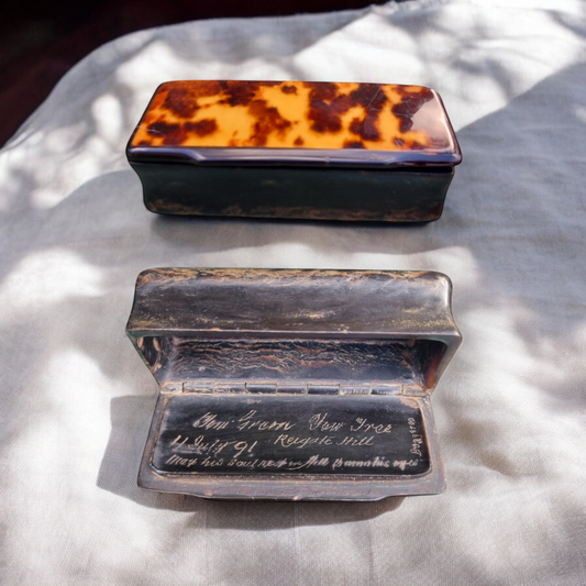 Dedicated To Tom Green The Highwayman & Dated 11th July 1791 - An 18th-Century English Antique Tortoiseshell Snuff Box