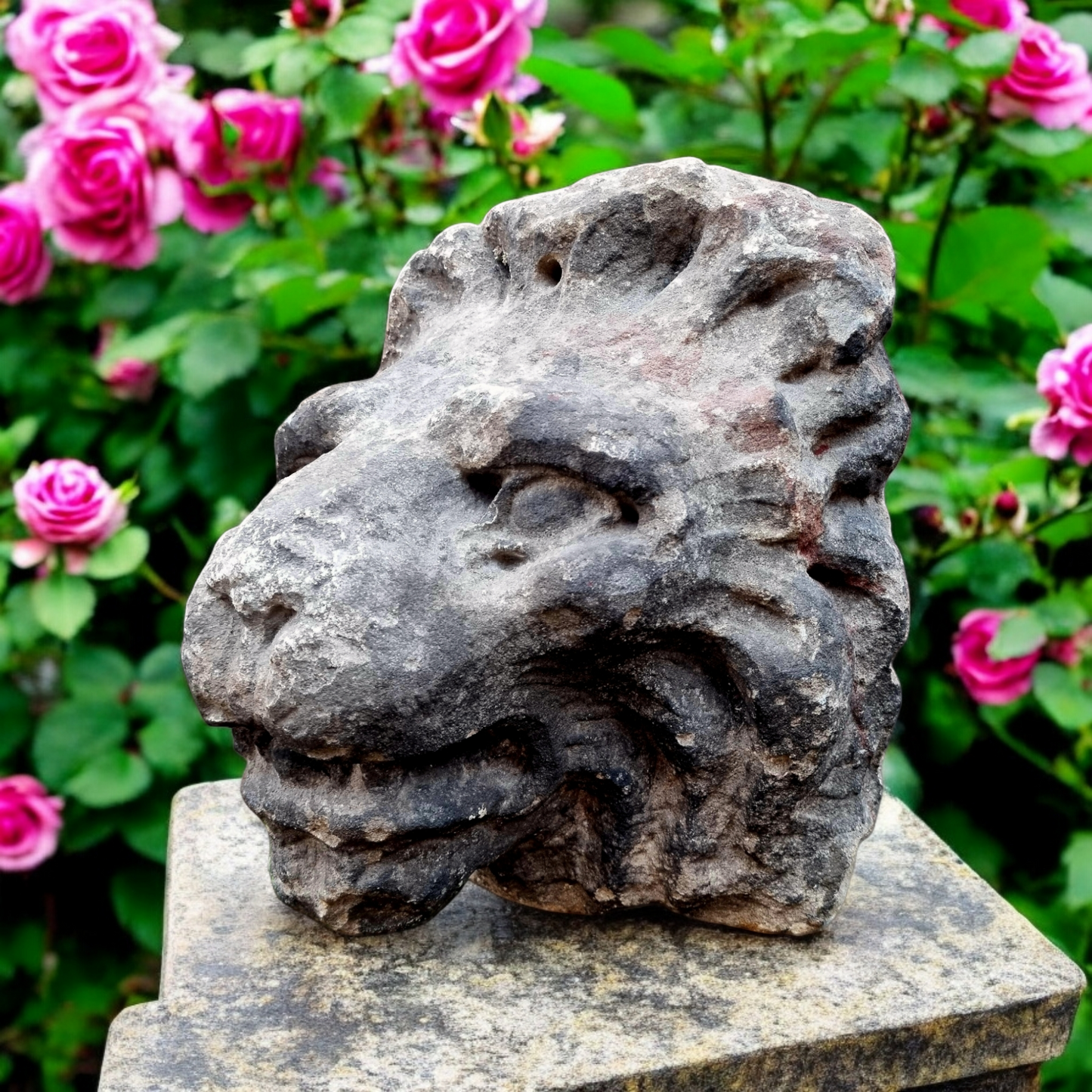 Large 17th-Century English Antique Carved Stone Lions Head